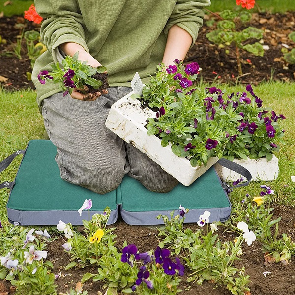 Garden kneeling pad, multifunctional portable outdoor cushion, garden weeding and watering knee pad